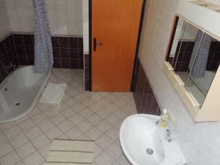Apartments Travarevic - Two-Bedroom Apartment 4 Adults No2 - 2