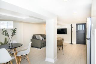 RentX Modern Suite - Near GO Hospital Parking - Hamilton - 4