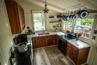 10 mins from Shenandoah National Park - Cozy Cabin - Elkton - 2