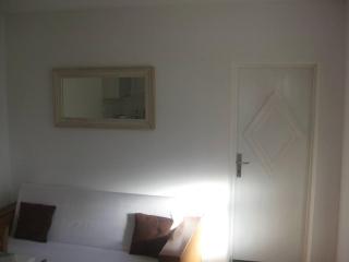 Apartments Paula - One Bedroom Apartment with Terrace 3 - Jezera - 3