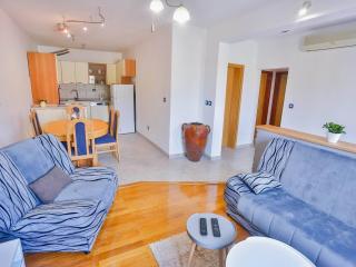 Apartment Lenka with garden - Sutivan - 9