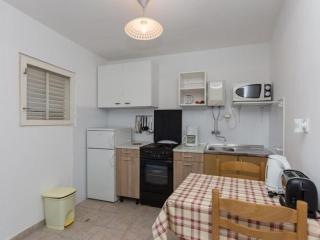 Apartments Miskovic - Duplex One Bedroom Apartment with Balcony and Sea View West - Koločep - 9