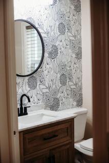 Old World Charm River Views - 7