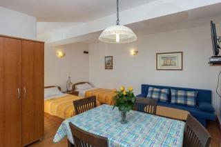 Apartments Milanovi - Superior Studio Apartment with Terrace and Garden View - Cavtat - 9