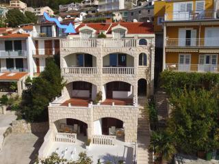 Apartments & Room Vesna - Superior Studio Apartment with Terrace and Sea View - 2