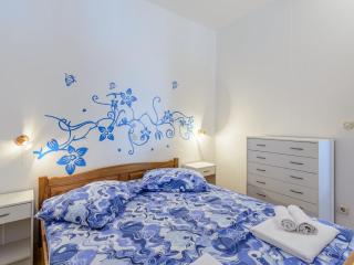 Apartments Hope Dugi Rat - One-Bedroom Apartment with Terrace and Sea View A2 - Dugi Rat - 8