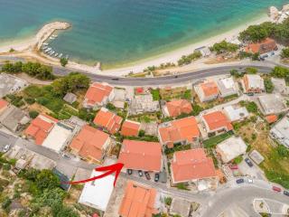 Apartments Hope Dugi Rat - One-Bedroom Apartment with Terrace and Sea View A2 - Dugi Rat - 2