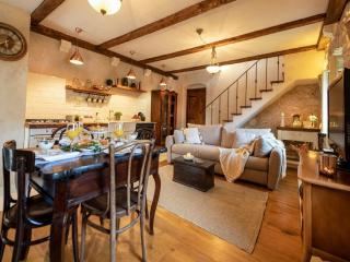 Stone House Lola - Two Bedroom Holiday Home - Grabovac - 5