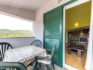 Apartments Karen - Standard One Bedroom Apartment with Balcony A3 - Vinišće - 3
