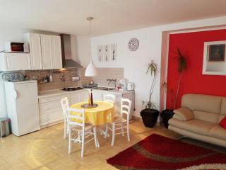 Apartment Luca - Two Bedroom Apartment with Terrace - 0