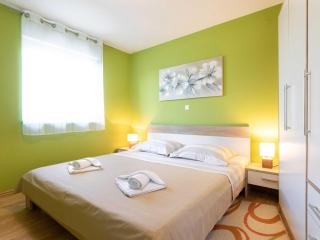 Apartment Salvagno - Two Bedroom Apartment with Balcony and Sea View - Punat - 3