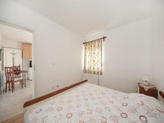 Bertie's Lodge - Comfort One Bedroom Apartment with Balcony and Sea View A3 - 8