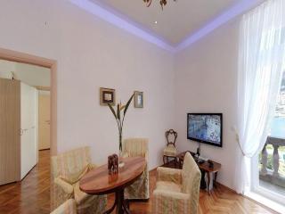Apartment Mihe - Two-Bedroom Apartment with Balcony and Sea View - Dubrovnik - 8