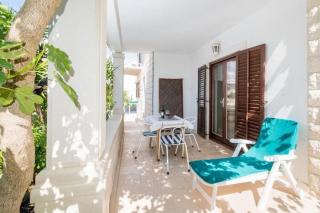 Apartments Veve - Superior Studio Apartment with Terrace Sea View Vesna ST - Postira - 0