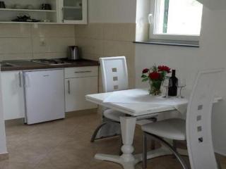Apartments Bandalo - Standard Studio Apartment - 9