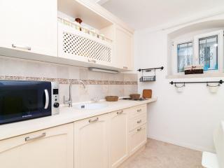 Apartments Carmen & Tosca - Two-Bedroom Apartment with Terrace - 3