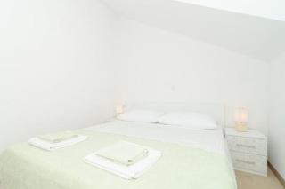 Apartments Marmo - Deluxe One Bedroom Apartment with Balcony and Sea View Apartman 4 - Mlini - 3