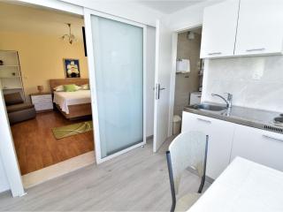 Guest House Kanjuo - Studio Apartment with Terrace and Garden View - Mlini - 6