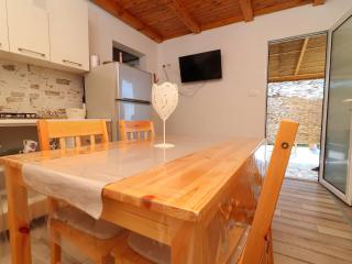 Greenside Cottage Lumi-Two Bedroom Holiday Home with Terrace and Sea view - 7