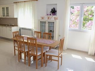 Apartment Siesta - Two-Bedroom Apartment with Balcony and Sea View - Cavtat - 6