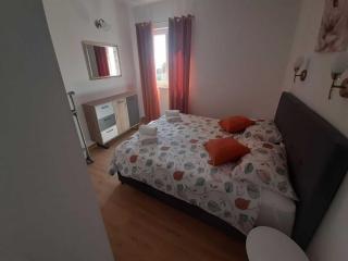 Apartments Dobrila - Superior Two Bedroom Apartment with Terrace and sea view - B2 - Jelsa - 8