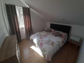 Apartments Dobrila - Superior Two Bedroom Apartment with Terrace and sea view - B2 - Jelsa - 9