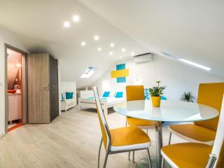 Apartments & Rooms Sunshine Home - Studio Apartment - 9