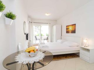 House Apartments Ariva - Studio Apartment with Balcony 2 Adults - A2 - 9