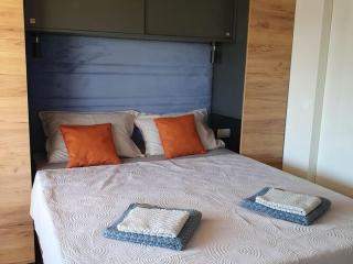 Mobile Homes Karlo & Dino - Superior Two Bedroom Mobile Home - Pula - 3