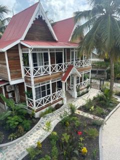 Caye Caulker Boutique Guesthouse 5 - Caye Caulker - 0