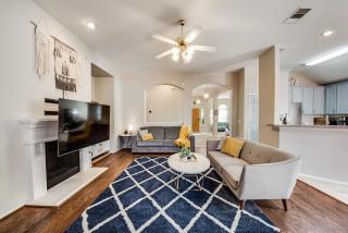 Heart of Grand Prairie 4BD with Pool & Game Room - 2