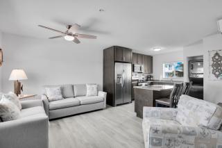Ocean Side Paradise Awaits - 5