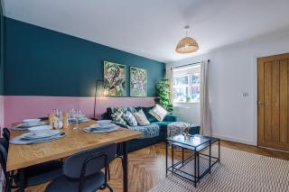 Stylish 3Bedroom Home in Grimsby with WiFi&Parking Sleeps 6 by PureStay - Grimsby - 9