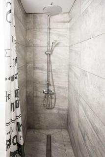 Hubstay - Klea's City Apartment Suite - 2