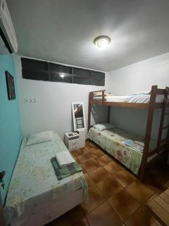 Regiane Beach Pousada Hostel - 9