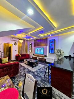 2 Bed Apartment 6 - Chic Benin City Hideaway - Benin City - 2