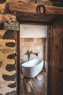 La maison des volcans Cantal - - 6