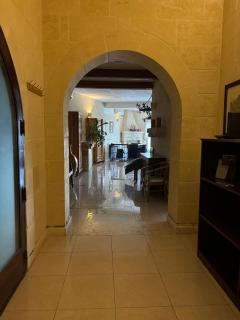 Sunny Gozo Getaway Pool & Easy Check-In - Għajn il-Kbira - 3