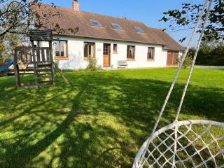 Maison de campagne avec jacuzzi - - 0