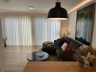 La Cala Penthouse Retreat - 3