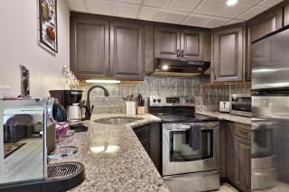 Cozy 1BR, 1BA Mountain Green Condo with Amenities and Discounted Lift Tickets - Shuttle, Pool, Hot Tub, Sauna, Gym - Killington - 7