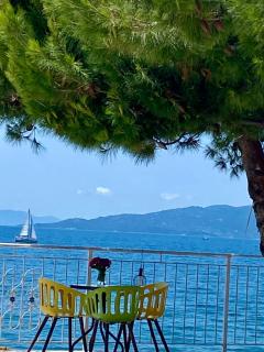 Kalemi's Beachside Hotel - Sarandë - 4