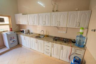 tourist Family and couple Rooms - Attached Washroom - VL02 baith al jannah LLC - Abu Dhabi - 1