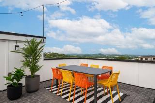 The Oasis Tropical villa with rooftop views - Nashville - 4