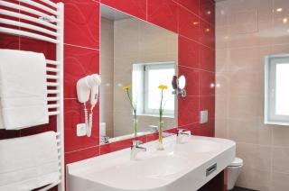Garni Hotel Alber - Marktl - 9