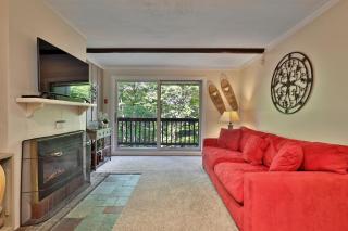 Cozy 3-Bedroom Whiffletree Condo in Killington, VT with Ski-In Access, Shuttle, Summer Pool, Tennis - 5