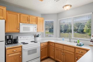 Tennis Building Condo #310 - Garden City - 8