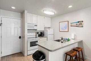 Condo #106 - Inn Building - Garden City - 0