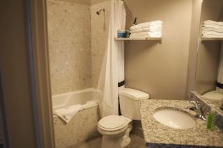 Sunrise Resort Room #309 - 8