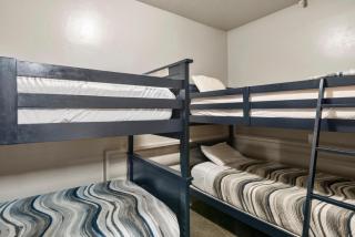 Sunrise Resort Room #106 - Garden City - 7